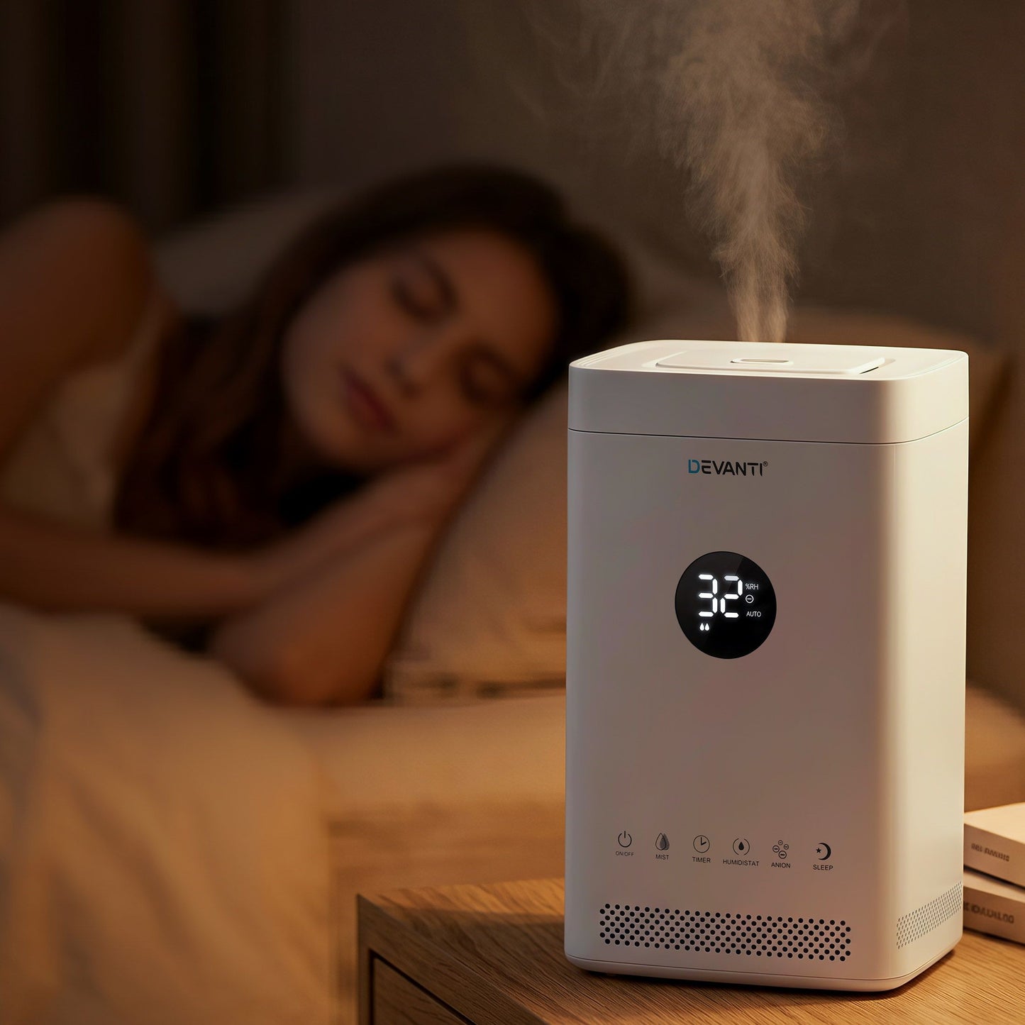 Devanti ultrasonic humidifier and air purifier in white with top fill design, 3.5L capacity and auto humidity control.