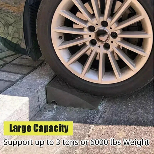 Heavy-duty kerb curb ramp by Hlpmedical for trucks, wheelchairs, cars, and motorbikes, designed for easy vehicle access.