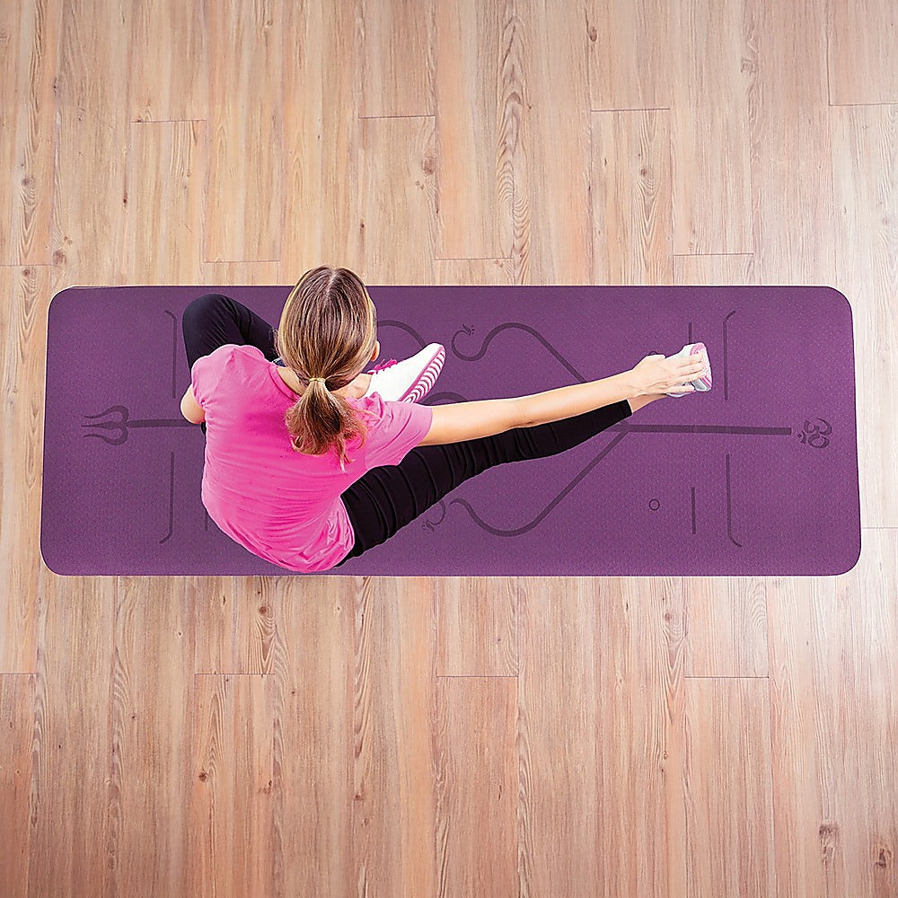 Hlpmedical 8mm TPE yoga mat with non-slip dual-layer surface for exercise, fitness, gym, and Pilates workouts.