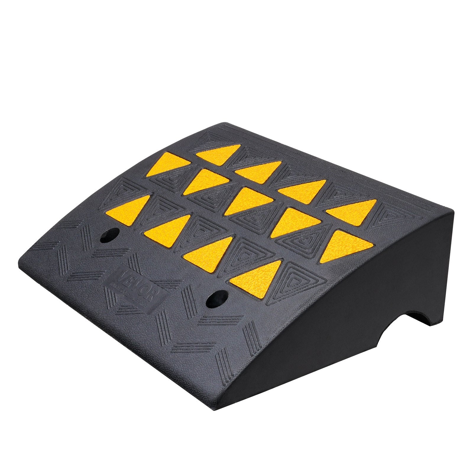 Heavy-duty Hlpmedical rubber curb ramp with 15.2 cm rise, 37 cm width, suitable for forklifts, trucks, cars, and wheelchairs.
