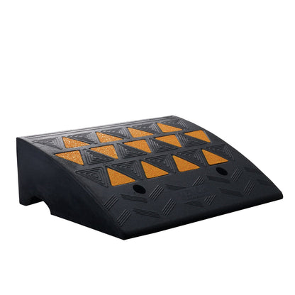Heavy-duty rubber curb ramp by Hlpmedical, 15.2cm rise, 37cm width, 49.1cm length, suitable for forklifts, trucks, wheelchairs.