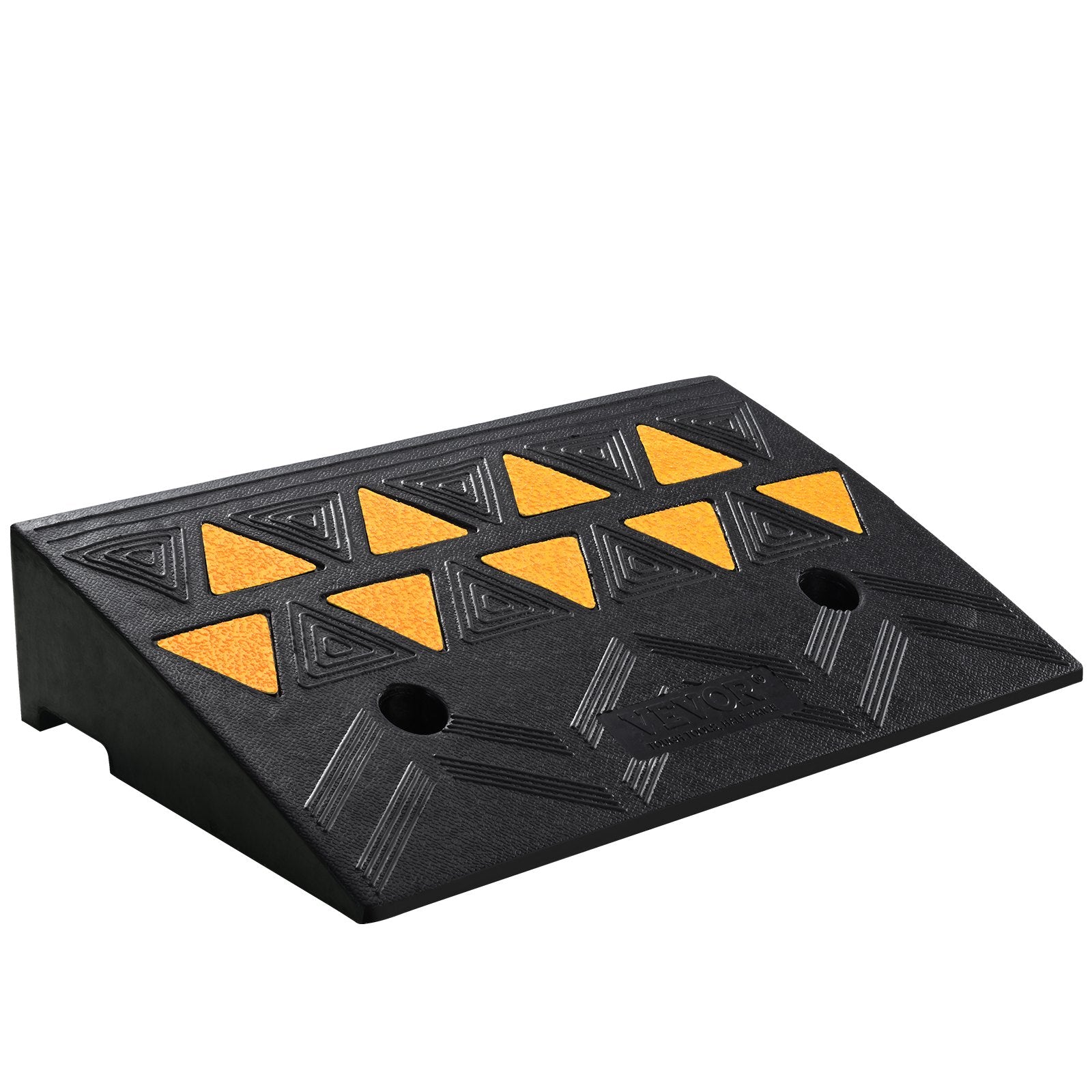 Heavy-duty rubber curb ramp by Hlpmedical with 10.8 cm rise, 30 cm width, ideal for forklifts, trucks, cars, and wheelchairs.