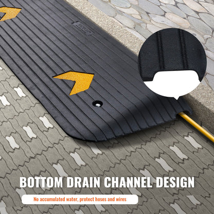 Hlpmedical rubber threshold ramp with 5 cm rise, non-slip surface, recycled rubber, supports 15-ton load for wheelchair and scooter access.