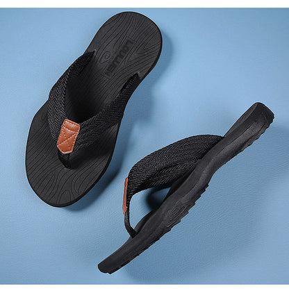 Men's outdoor non-slip flip flops by Hlpmedical, black EVA beach sandals with thick sole, lightweight and suitable for casual or sports use.