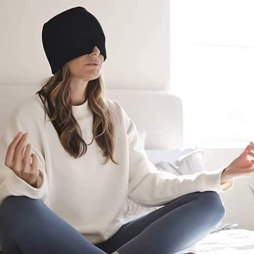 Hlpmedical cooling migraine cap with gel eye mask in black, designed for headache relief and sleep aid, compatible with Oral-B.