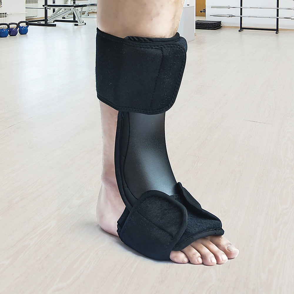 Hlpmedical nighttime plantar fasciitis sleep support brace with adjustable splint, fits foot sizes 40-45 for comfort and pain relief.