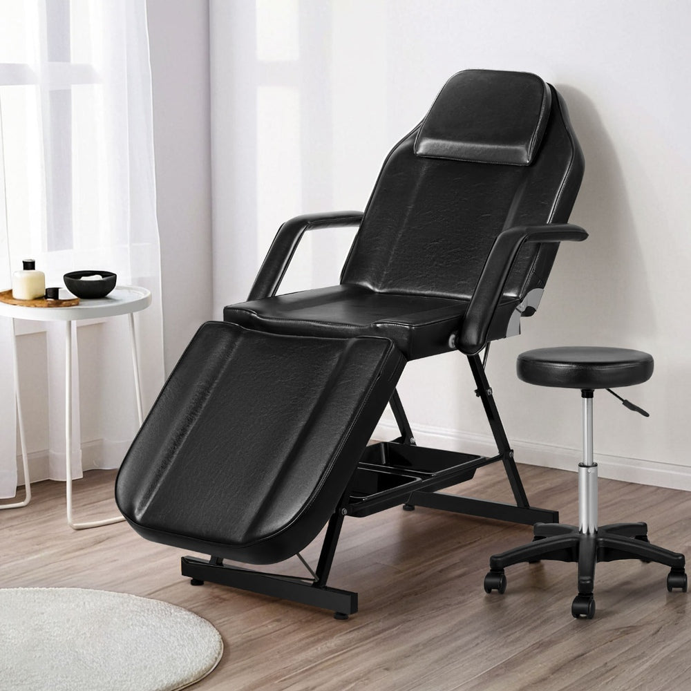 Hlpmedical Zenses massage table, adjustable salon bed and 3-fold black massage chair for relaxation and therapy.